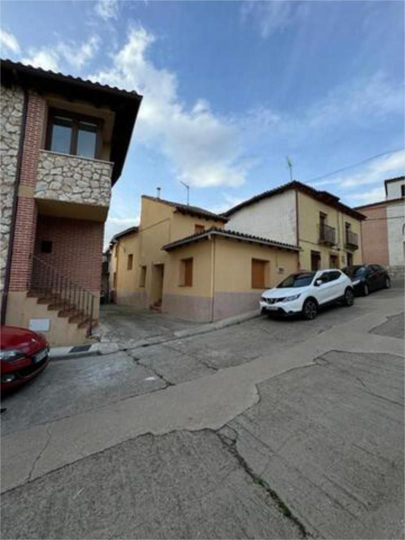 Exterior view of House or chalet for sale in Mucientes