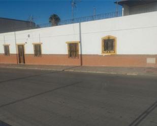 Exterior view of Single-family semi-detached for sale in  Almería Capital  with Terrace