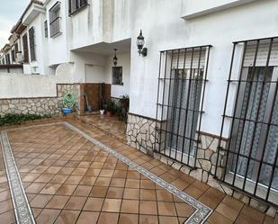 Vista exterior de Casa adosada en venda en Jerez de la Frontera amb Aire condicionat, Calefacció i Traster