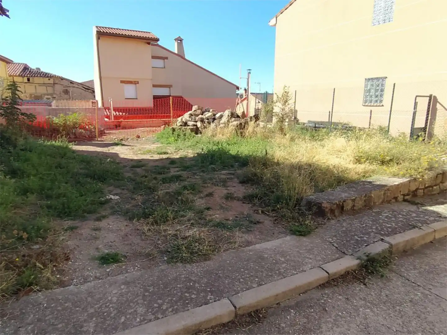 Houses for sale in Arlanzón