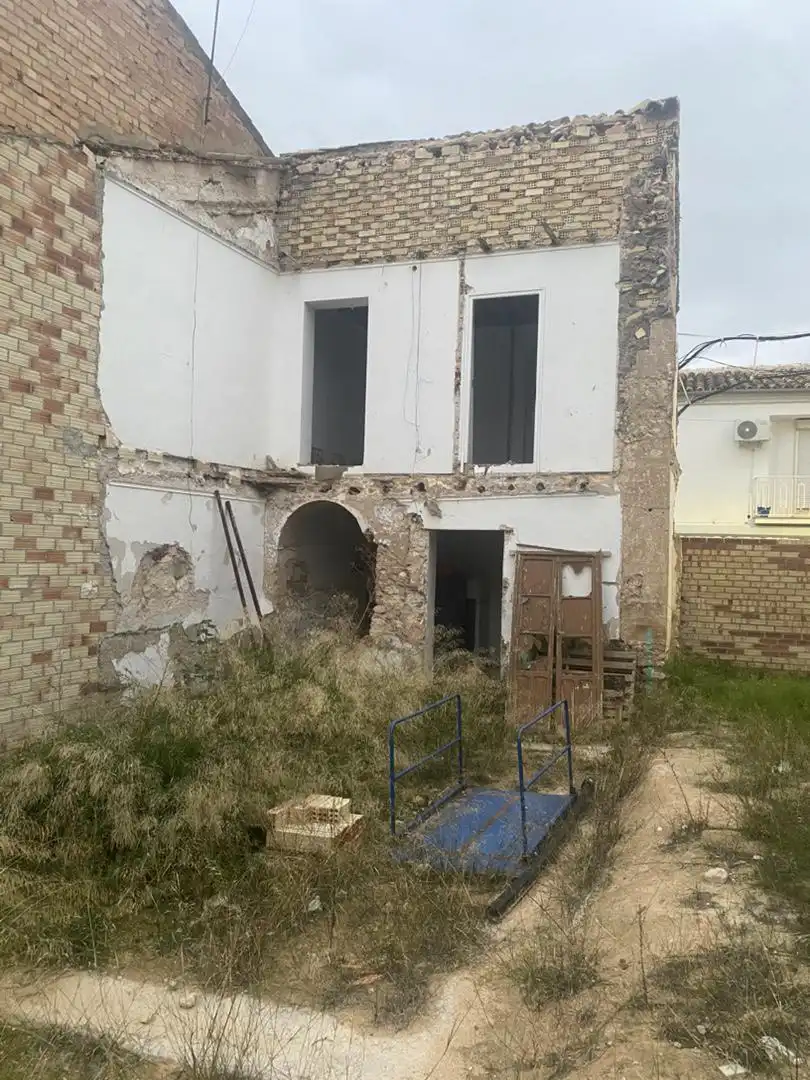 Casa adosada en venta en Calle Alcalde Antonio Rueda, 31, Los Corrales Vista exterior de Casa adosada en venta en Los Corrales