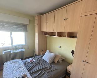 Bedroom of Flat to share in Torrejón de Ardoz  with Parquet flooring, Furnished and Washing machine