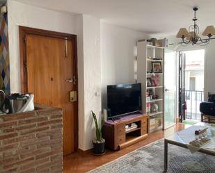 Living room of Flat for sale in Marbella  with Balcony