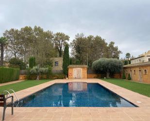 Swimming pool of Country house to rent in Torroella de Fluvià  with Air Conditioner and Swimming Pool