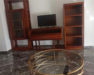 Living room of Flat to rent in Mérida  with Air Conditioner, Heating and Storage room