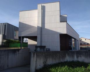 Vista exterior de Casa o xalet en venda en Santander amb Terrassa