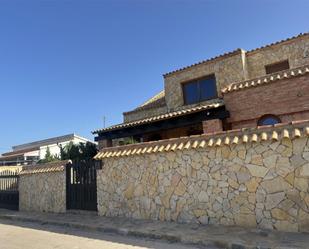 Vista exterior de Casa o xalet de lloguer en Cartagena amb Aire condicionat, Calefacció i Jardí privat