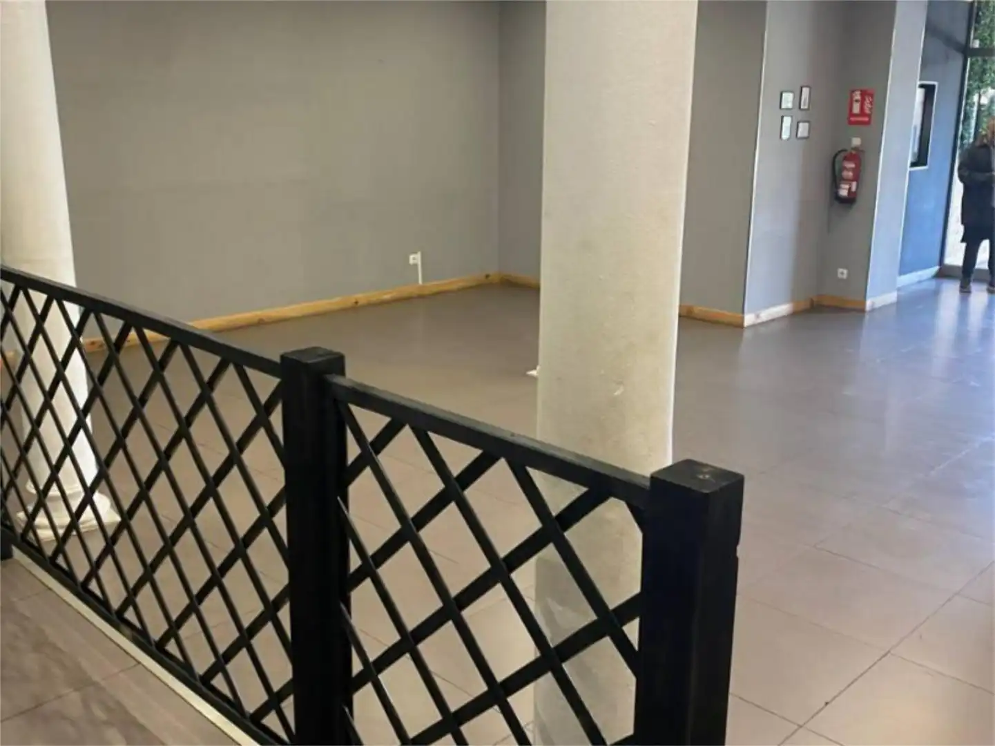 Local de lloguer a Camí de Son Rapinya, 49, Los Almendros - Son Rapinya Local de lloguer en Palma de Mallorca