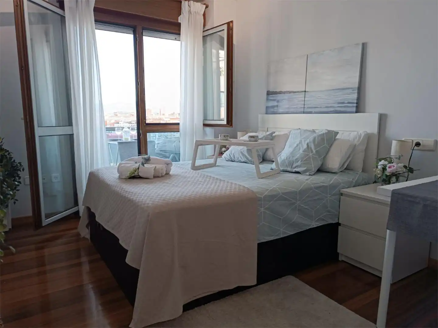 Pis de lloguer a Avenida de José Manuel Palacio Álvarez, 22, El Natahoyo Dormitori de Pis de lloguer en Gijón amb Calefacció, Parquet i Terrassa