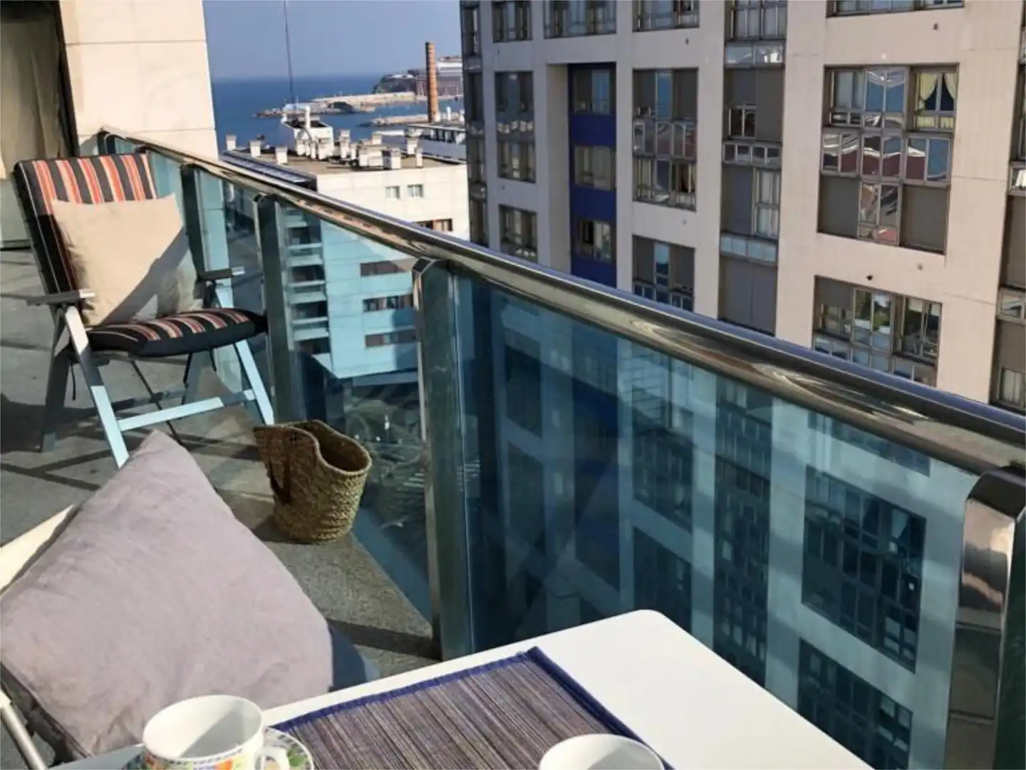 Pis de lloguer a Avenida de José Manuel Palacio Álvarez, 22, El Natahoyo Terrassa de Pis de lloguer en Gijón amb Calefacció, Parquet i Terrassa