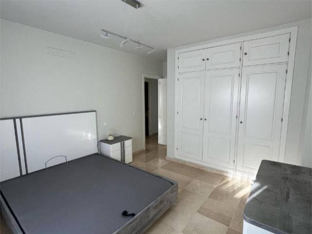 Piso en Alquiler en Urbanización Manilva Beach, 69 en Alcorrín