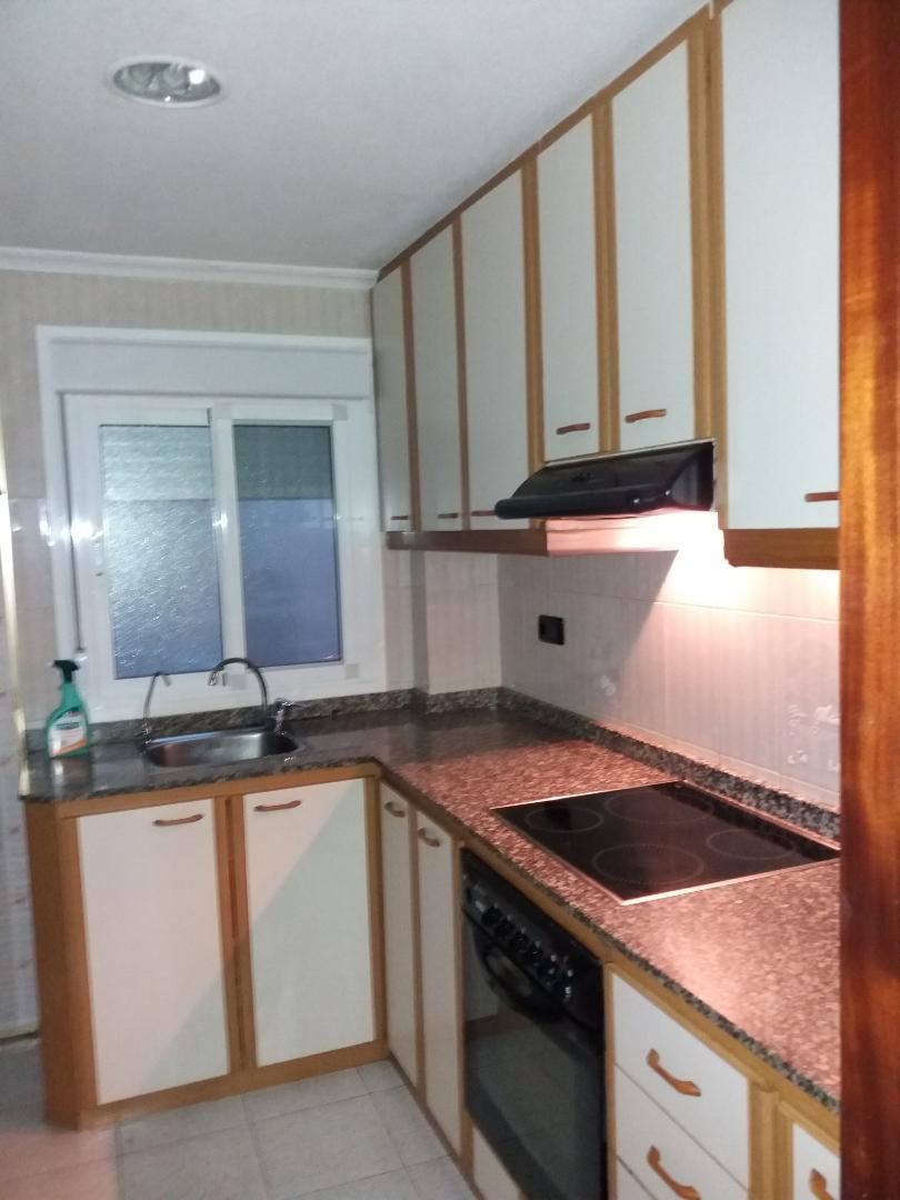 Kitchen of Flat for sale in Elda  with Air Conditioner