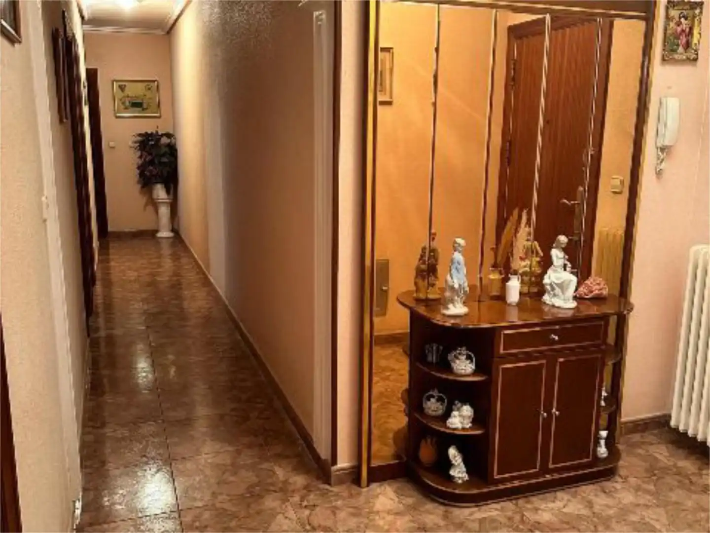 Piso en venta en Albelda de Iregua con Calefacción, Amueblado y Balcón