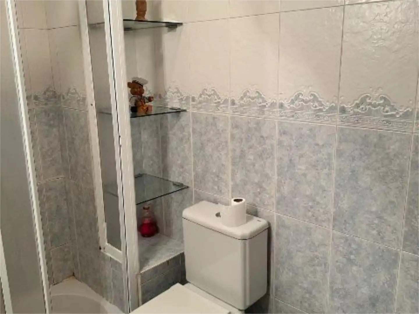Baño de Piso en venta en Albelda de Iregua con Calefacción, Amueblado y Balcón