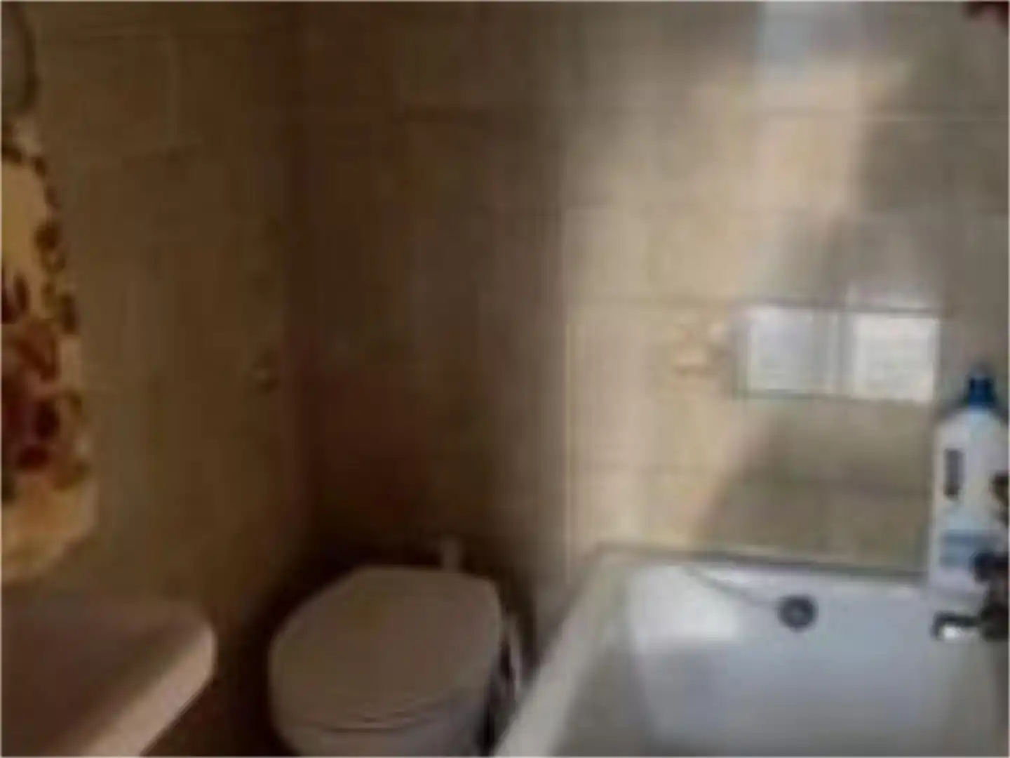 Bany de Pis en venda en Chozas de Abajo amb Piscina