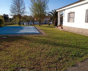 Jardí de Casa adosada en venda en Badajoz Capital amb Piscina i Moblat