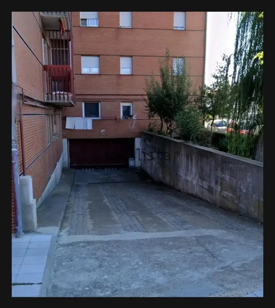 Aparcament de Garatge en venda en Salamanca