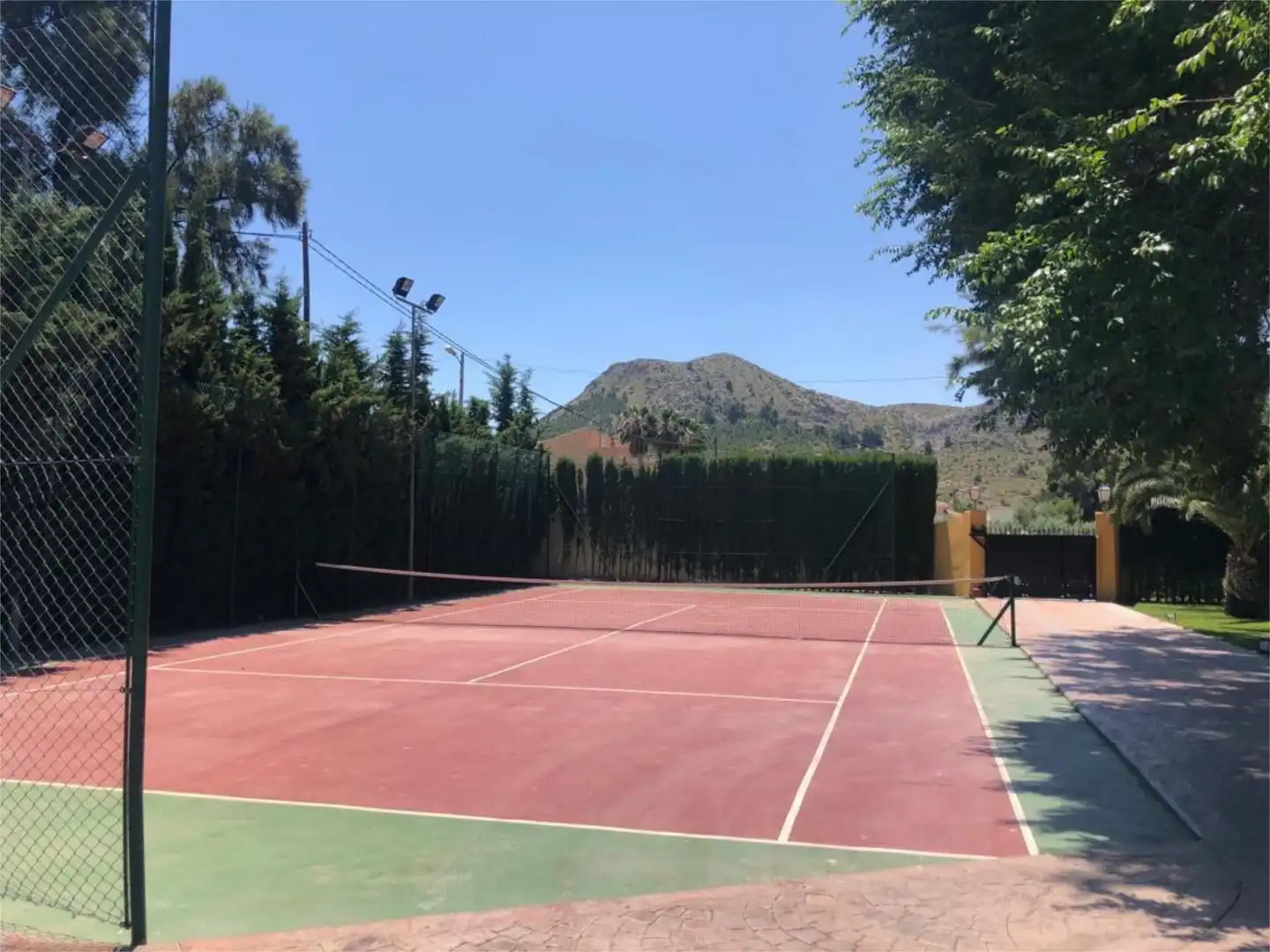 Casa o chalet en venta en Calle Músico Enrique Almiñan, 16, Campo Alto - Club de Campo Vista exterior de Casa o chalet en venta en Elda con Aire acondicionado, Calefacción y Trastero