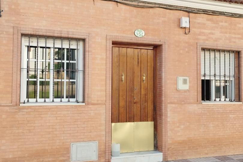Foto 1 de Planta baixa en venda a Calle Pimienta, 54, Alcalá del Río, Sevilla