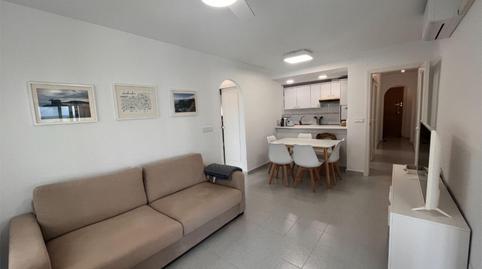 Foto 2 de Pis en venda a Calle Músico Agustín Bertomeu, 4, Agua Amarga - Urbanova, Alicante