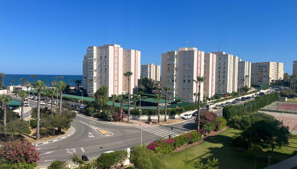 Foto 1 de Pis en venda a Calle Músico Agustín Bertomeu, 4, Agua Amarga - Urbanova, Alicante