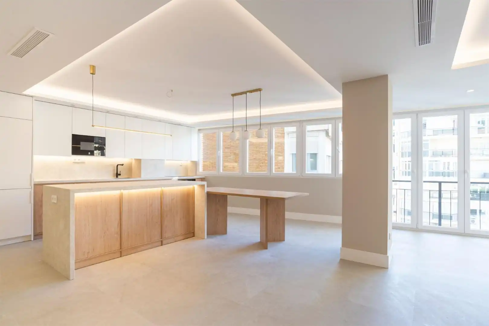 Flat for sale in Calle Puerto, 4, La Malagueta - Monte Sancha Kitchen of Flat for sale in Málaga with Air Conditioner, Heating and Oven