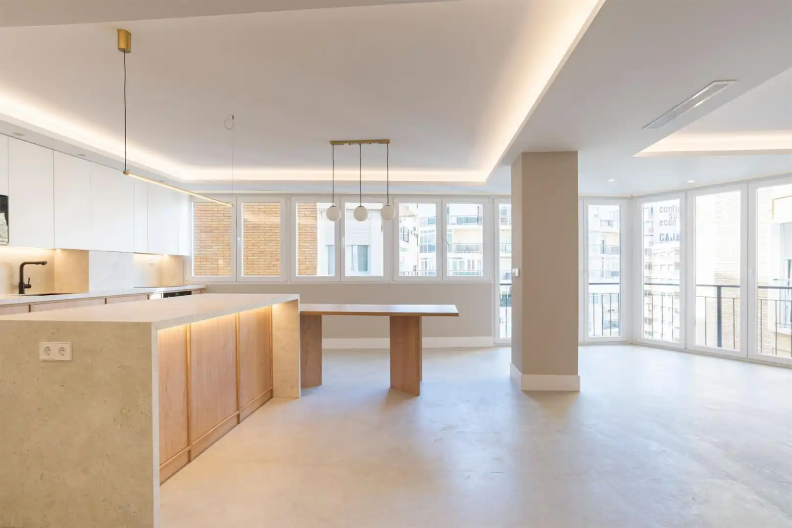 Flat for sale in Calle Puerto, 4, La Malagueta - Monte Sancha Kitchen of Flat for sale in Málaga with Air Conditioner, Heating and Oven