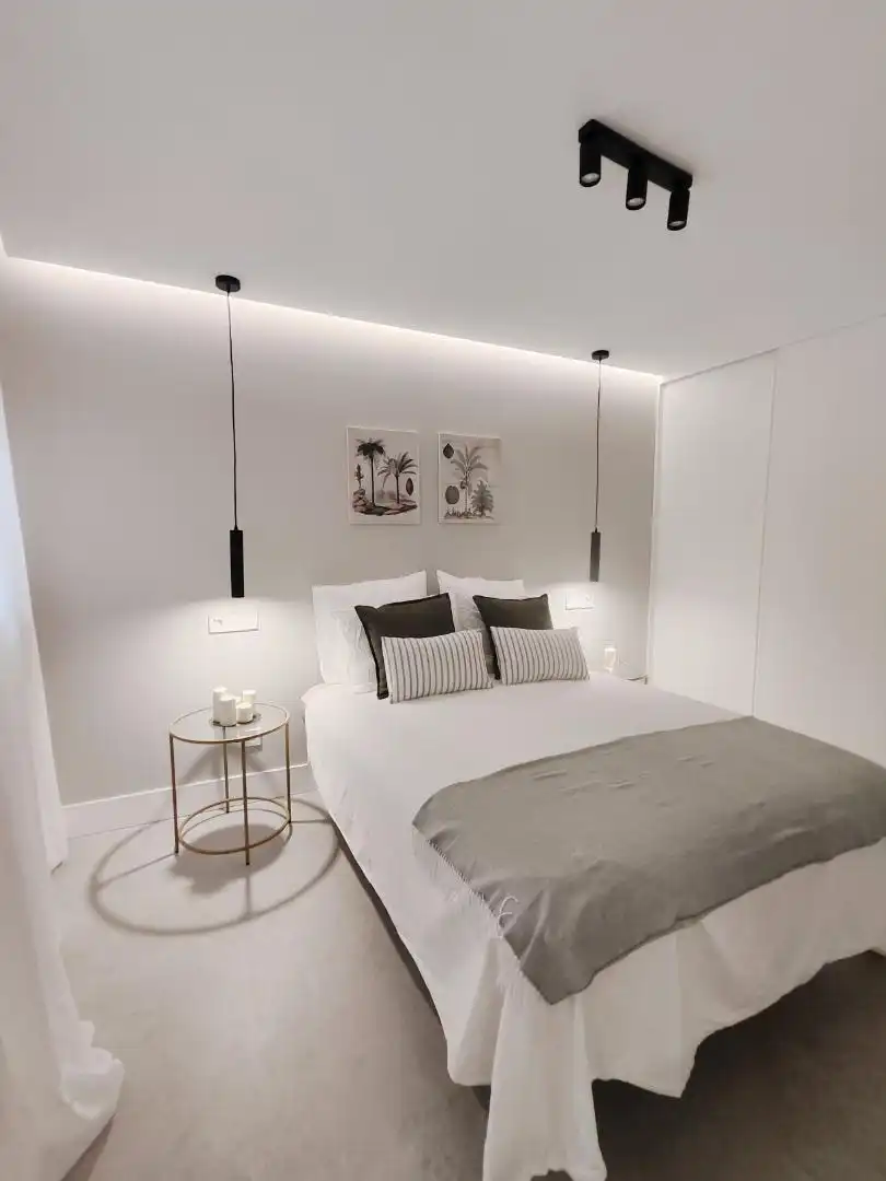 Flat for sale in Calle Puerto, 4, La Malagueta - Monte Sancha Bedroom of Flat for sale in Málaga with Air Conditioner, Heating and Oven