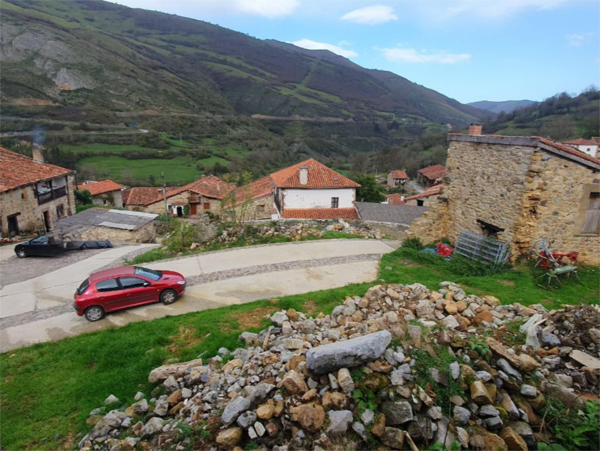 Exterior view of Constructible Land for sale in Tudanca