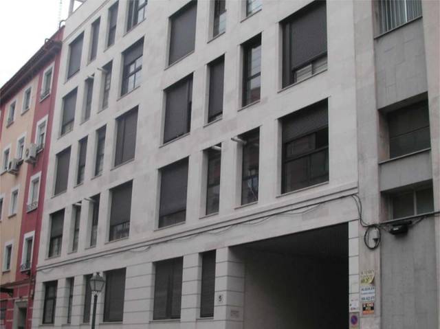 Garaje en Alquiler en Calle de Soria, 5 en Acacias