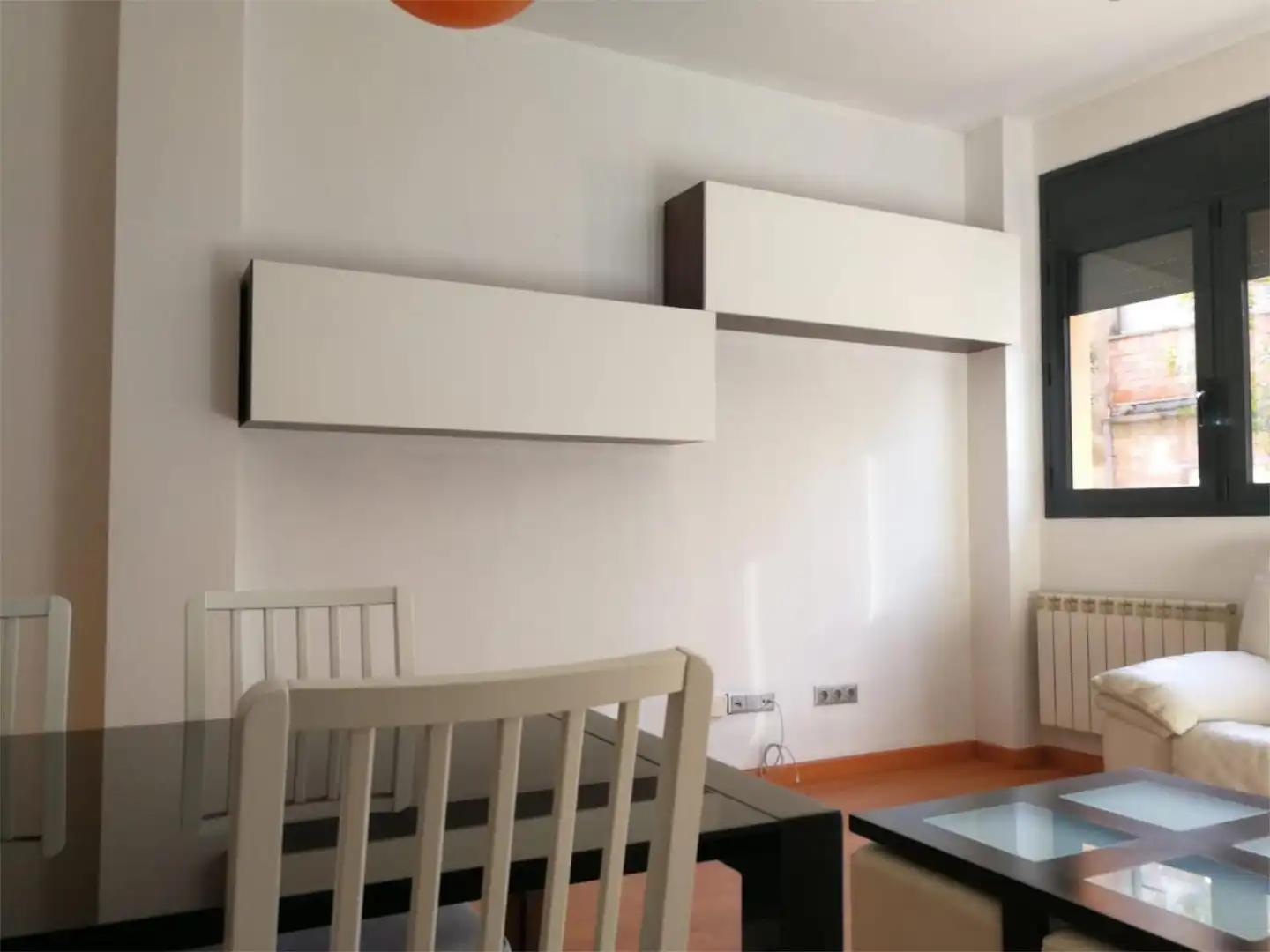 Sala de estar de Piso en venta en Manlleu con Aire acondicionado, Calefacción y Parquet