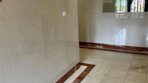 Foto 4 de Piso en venta en Calle del Balandro, 27, Alameda de Osuna, Madrid