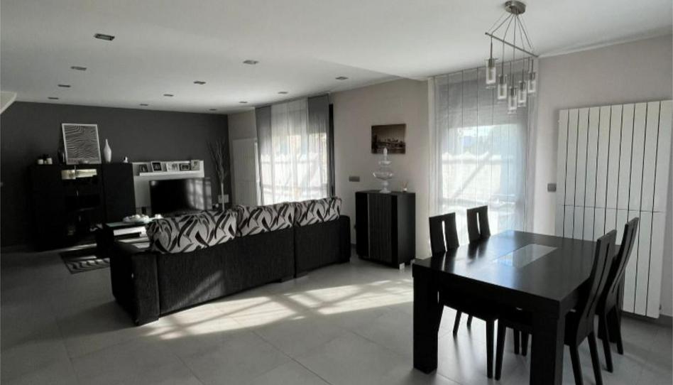 Photo 1 of Flat for sale in Calle la Paz, 21, Castejón (Navarra), Navarra