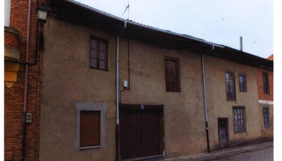 Flat for sale in Calle de Santiago, 7, Hospital de Órbigo, León - image 1 Photo 1 of Flat for sale in Calle de Santiago, 7, Hospital de Órbigo, León