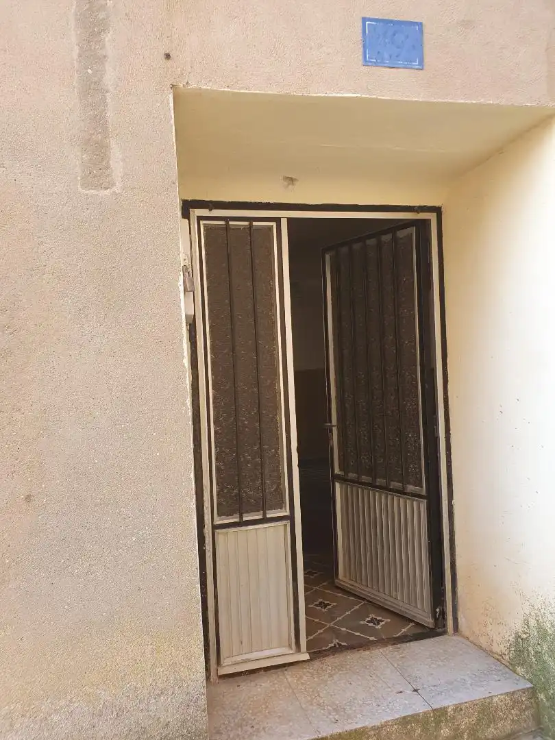 Einfamilien-Reihenhaus zum Verkauf in Calle Calvo Sotelo, 22, Tórtoles de Esgueva Einfamilien-Reihenhaus zum Verkauf in Tórtoles de Esgueva mit Abstellraum, Möbliert und Ofen
