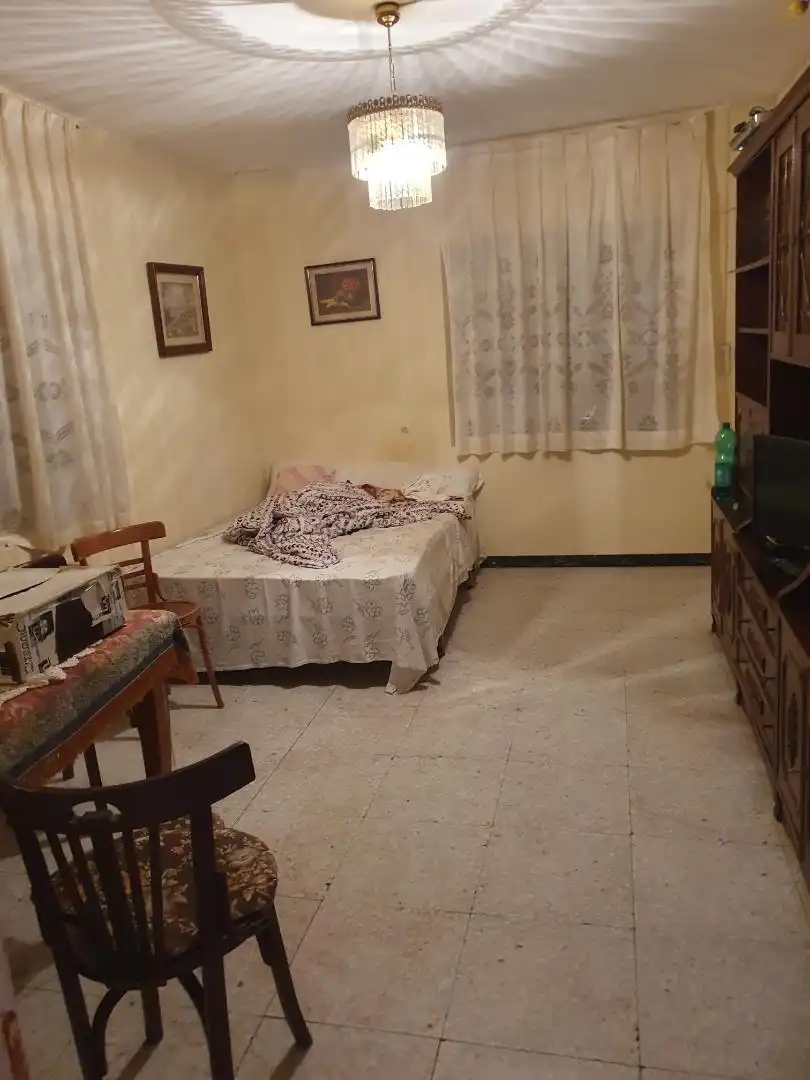 Einfamilien-Reihenhaus zum Verkauf in Calle Calvo Sotelo, 22, Tórtoles de Esgueva Schlafzimmer von Einfamilien-Reihenhaus zum Verkauf in Tórtoles de Esgueva mit Abstellraum, Möbliert und Ofen