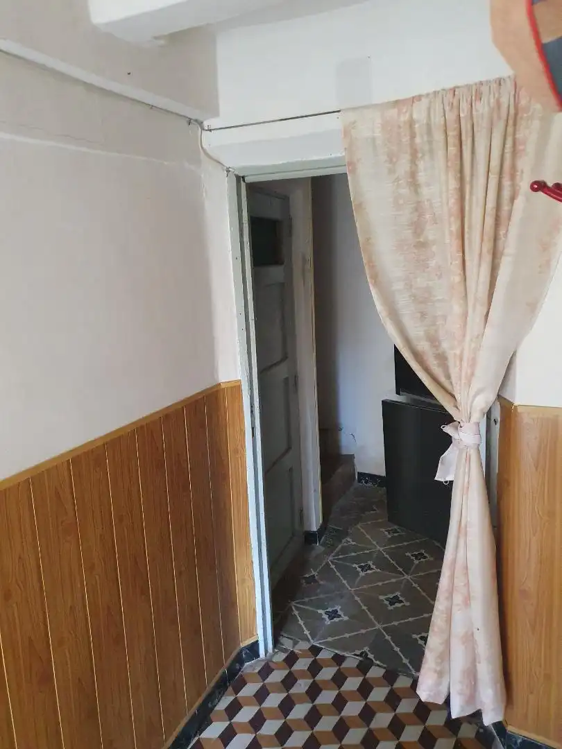 Einfamilien-Reihenhaus zum Verkauf in Calle Calvo Sotelo, 22, Tórtoles de Esgueva Einfamilien-Reihenhaus zum Verkauf in Tórtoles de Esgueva mit Abstellraum, Möbliert und Ofen