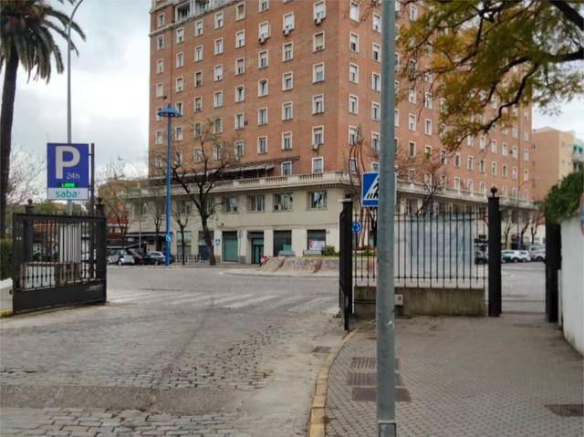 Piso en Venta en Calle Salmedina, 2 en Sector Sur  - La Palmera - Reina Mercedes