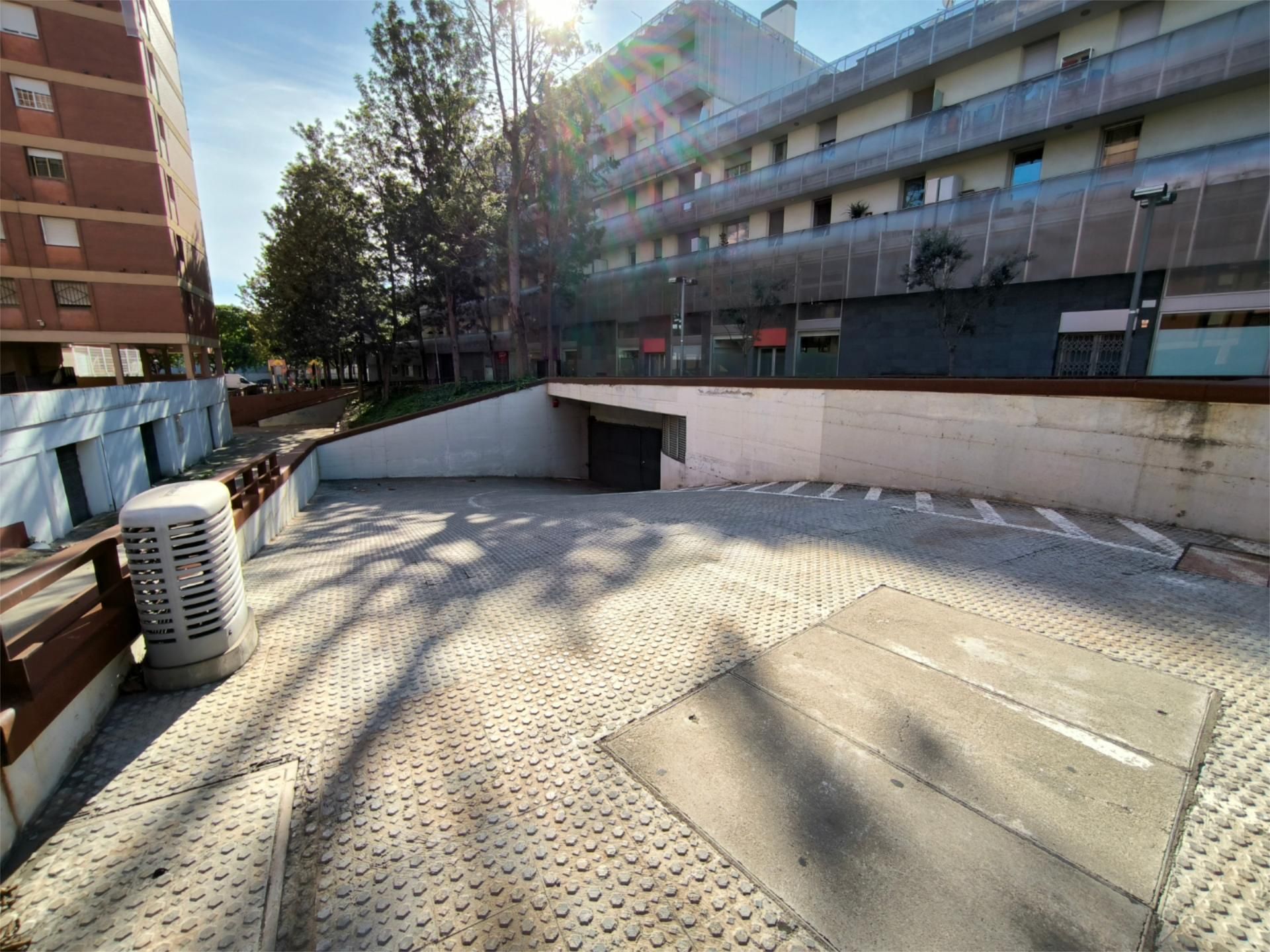 Aparcament de Garatge en venda en Viladecans