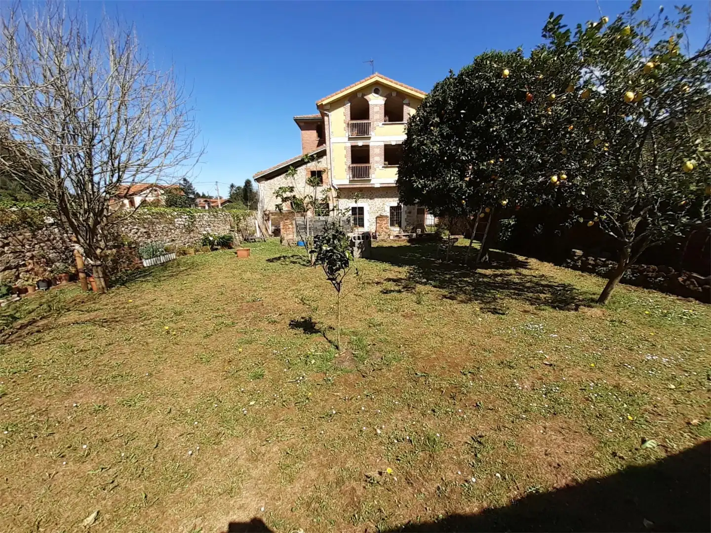 Jardí de Casa o xalet en venda en Alfoz de Lloredo amb Jardí privat, Terrassa i Traster