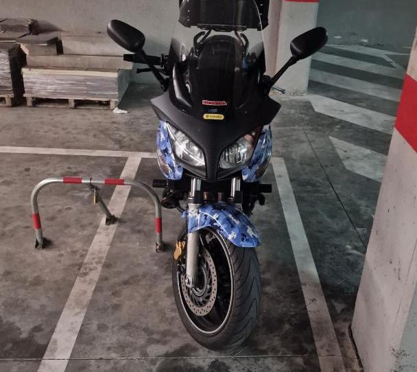 Photo 1 of Garage to rent in Calle del Planeta, 3, Pilaríca - Los Santos, Valladolid