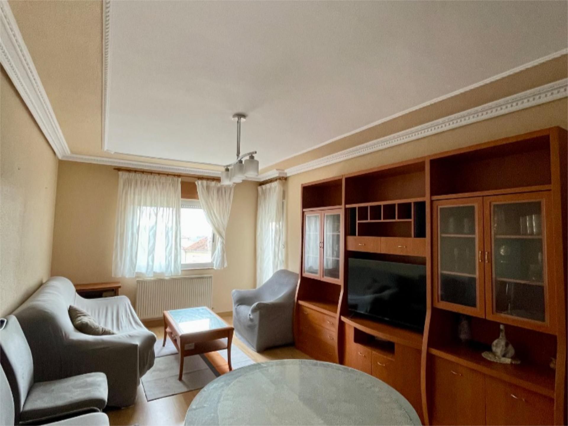 Living room of Flat for sale in Ciudad Rodrigo  with Terrace and Balcony