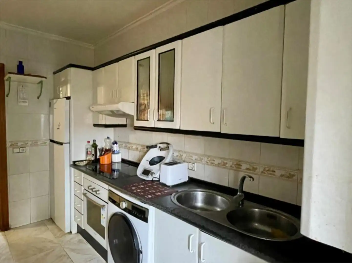 Piso en venta en Calle Guadiana, 5, Ciudad Rodrigo Cocina de Piso en venta en Ciudad Rodrigo con Terraza y Balcón