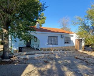 Vista exterior de Finca rústica en venda en  Albacete Capital amb Aire condicionat i Piscina