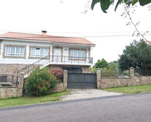 Vista exterior de Casa o xalet en venda en Narón amb Terrassa