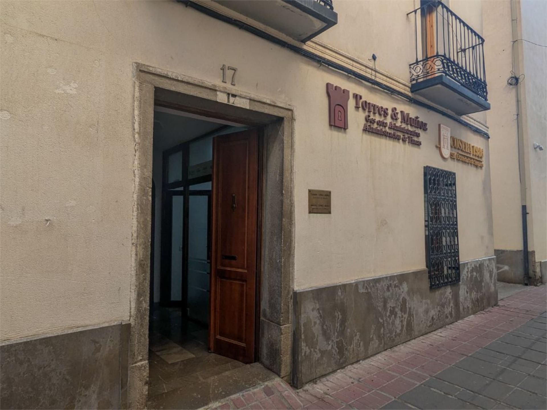 Außenansicht von Geschaftsraum miete in Santa Fe mit Klimaanlage, Heizung und Parkett