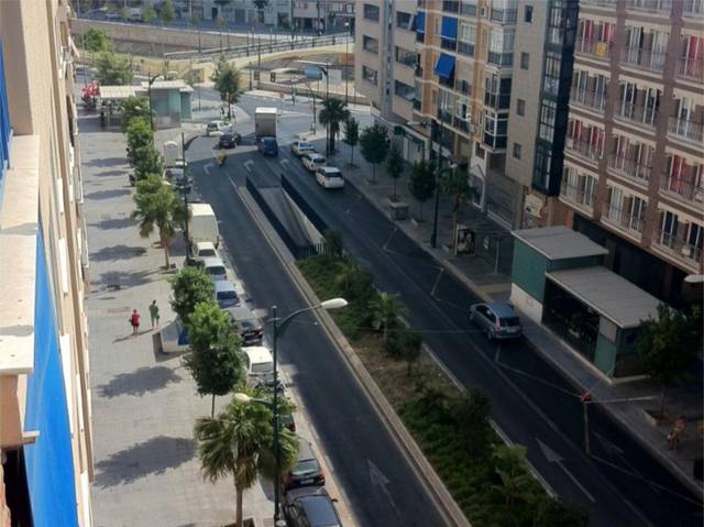 Piso en Venta en Pasaje Noblejas, 2 en Perchel Sur - Plaza de Toros Vieja