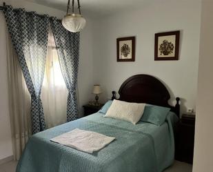 Bedroom of Single-family semi-detached for sale in El Bosque  with Air Conditioner