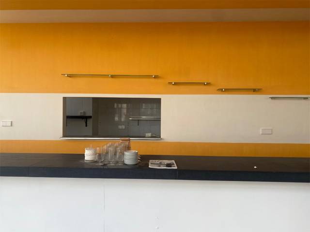 Local comercial en Venta en Carrer Juan Sebastián Elcano, 3 en Cala Figuera