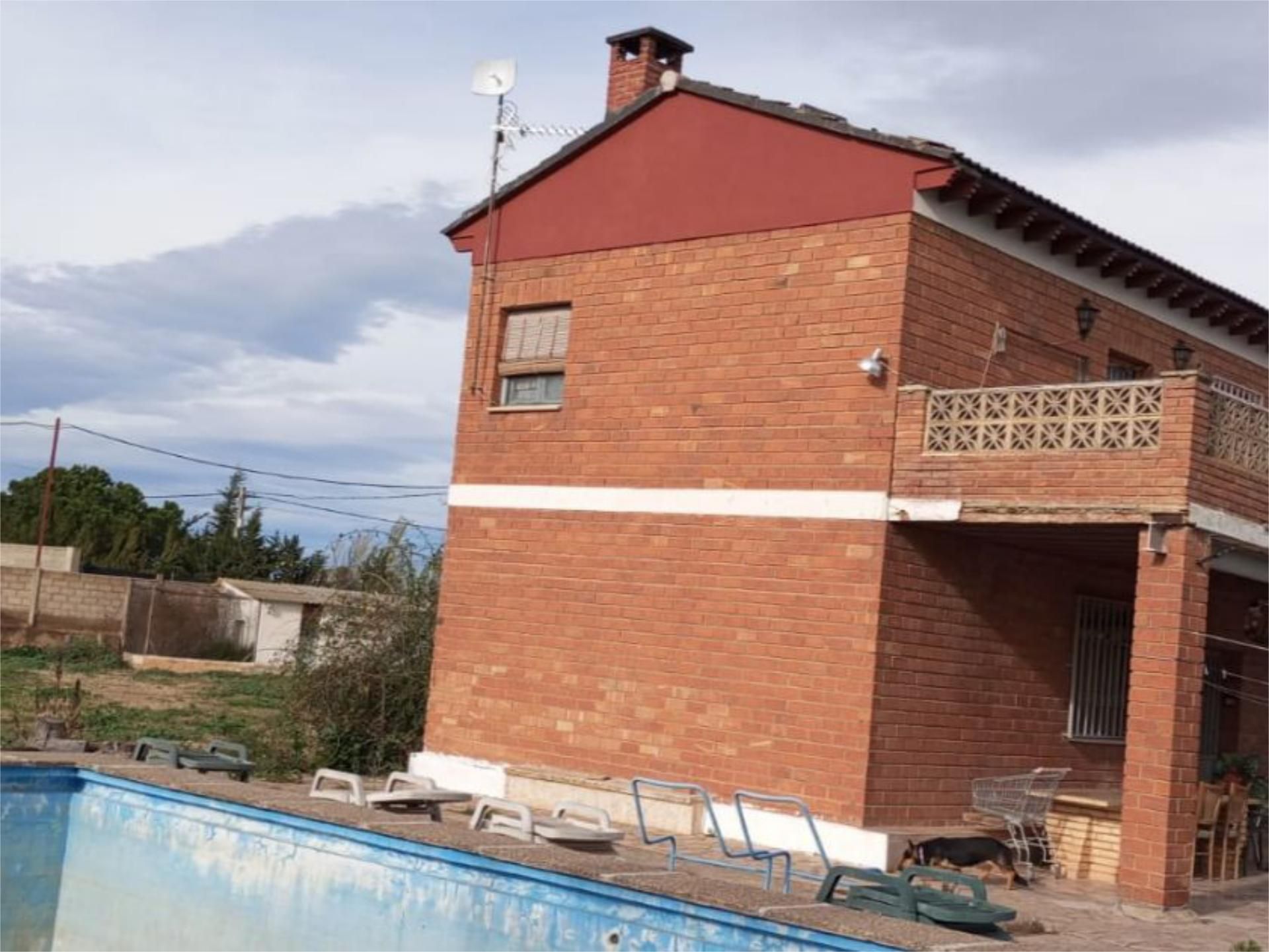 Exterior view of Single-family semi-detached for sale in Tarazona  with Air Conditioner, Heating and Private garden